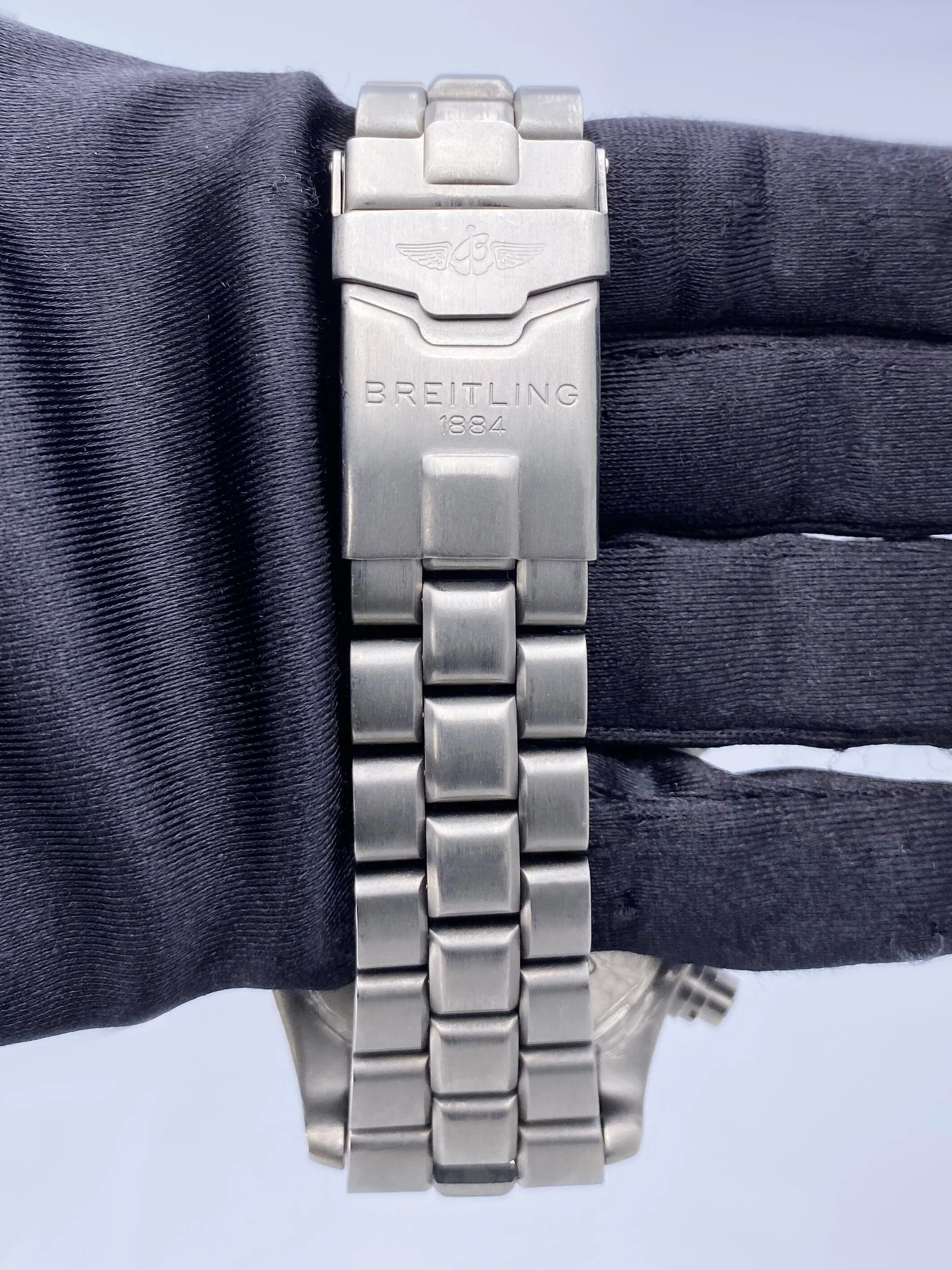 Breitling Chrono Avenger E73360 Black Dial Titanium Mens Watch