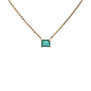 Daisy Exclusive Emerald 18K Yellow Gold Necklace