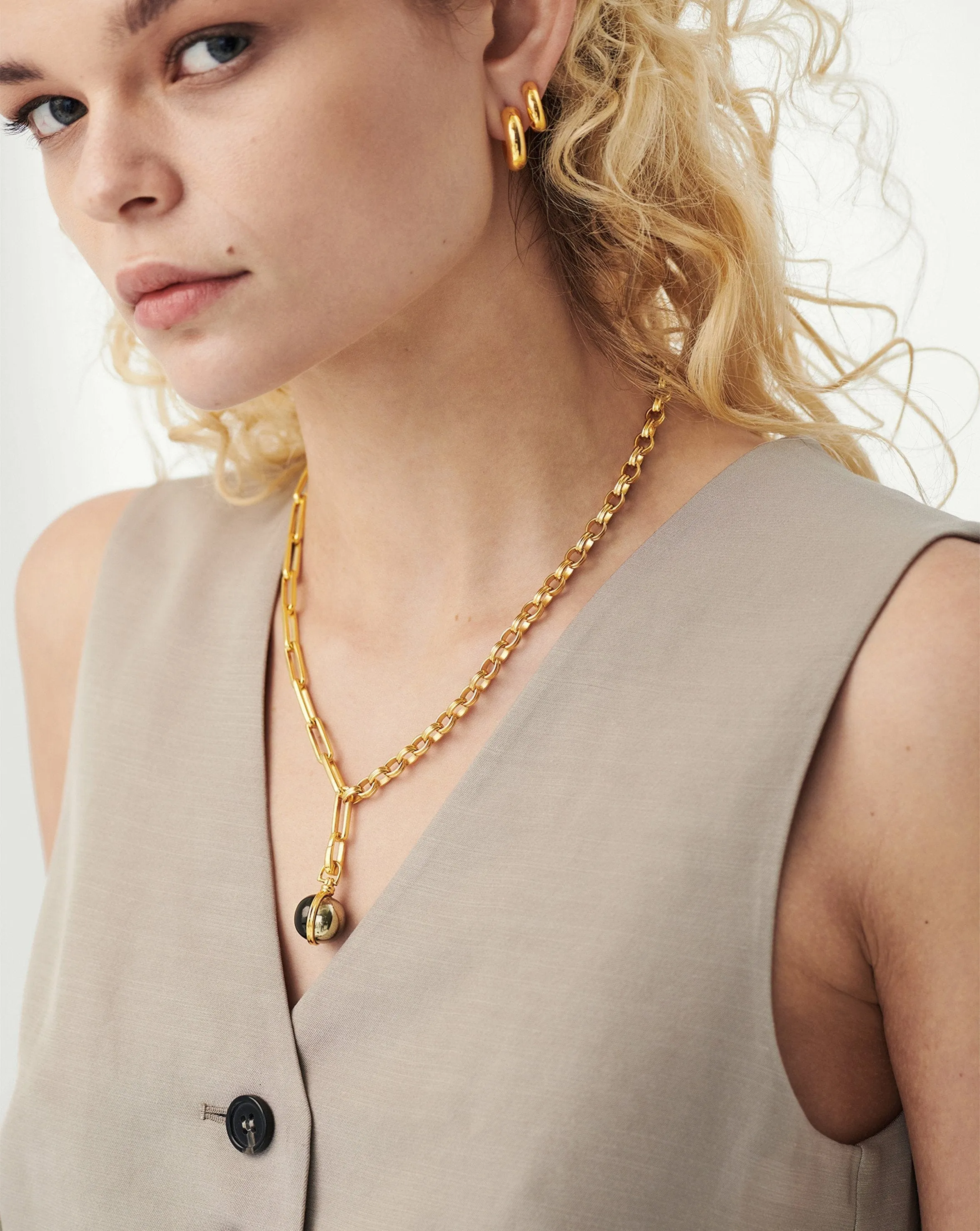 Deconstruked Axiom Sphere Chain Necklace