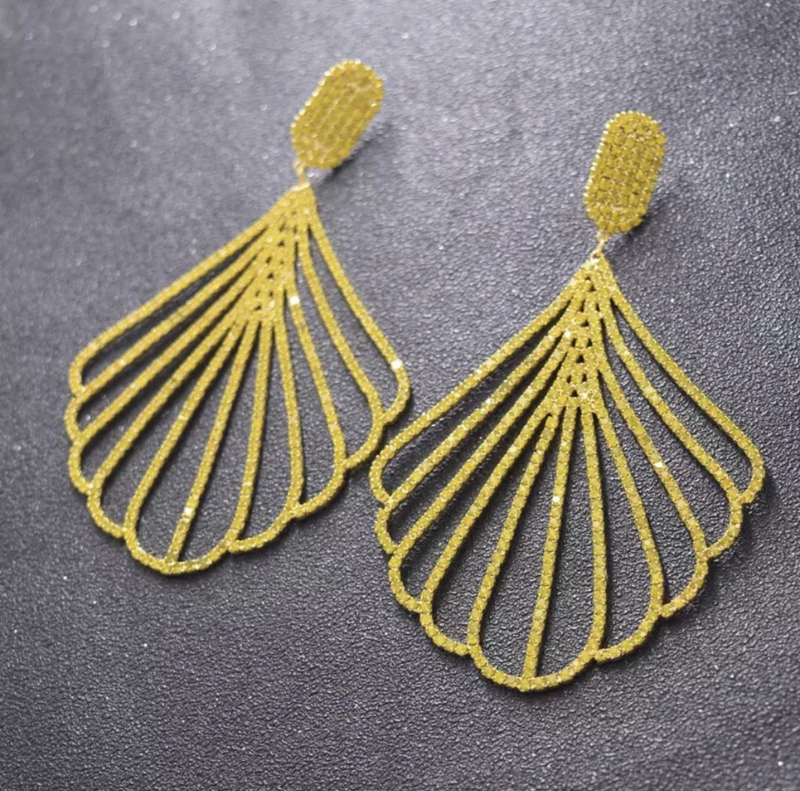 Exquisite ginkgo leaf dangle earrings