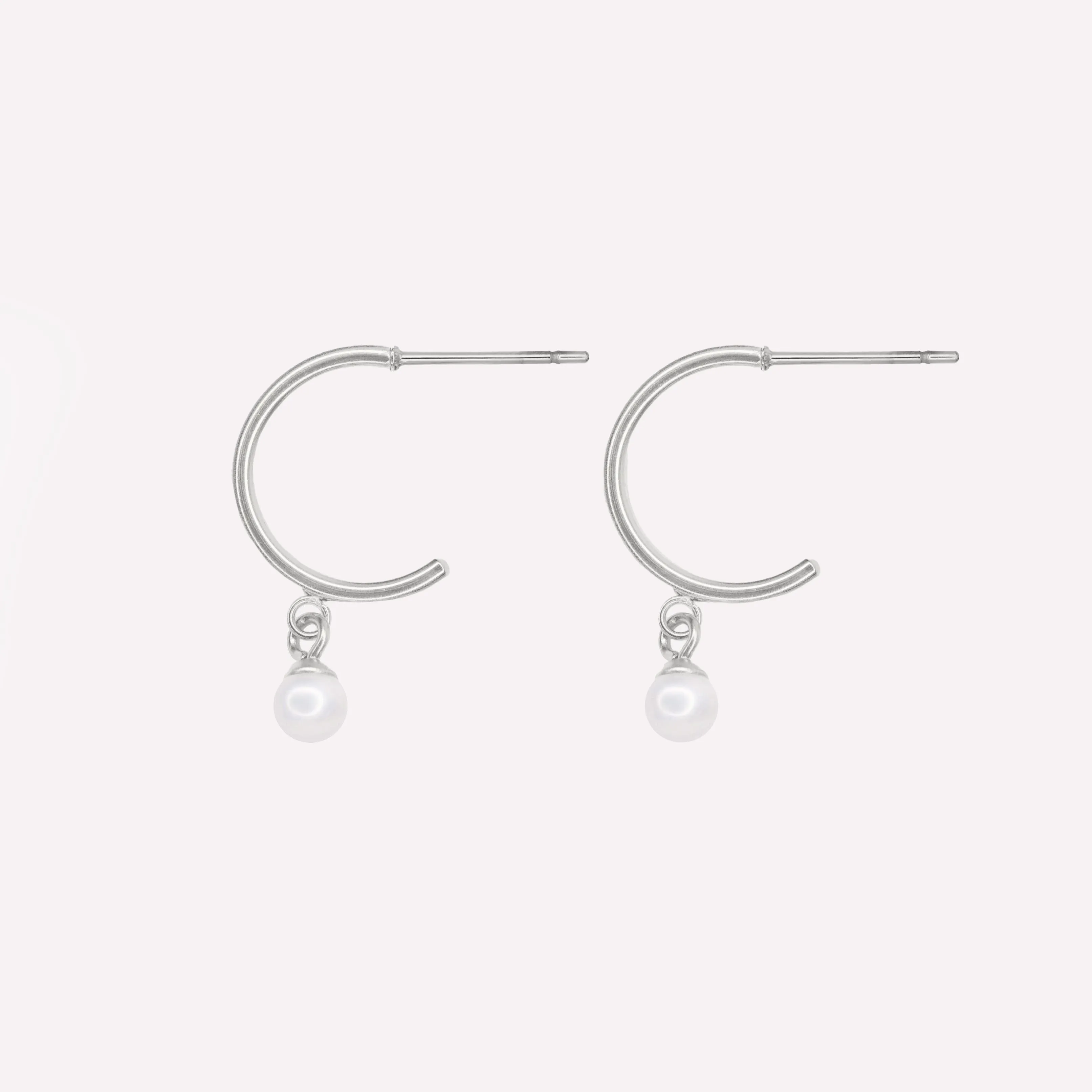 PEARL DANGLE HUGGIE HOOP EARRINGS IN SILVER