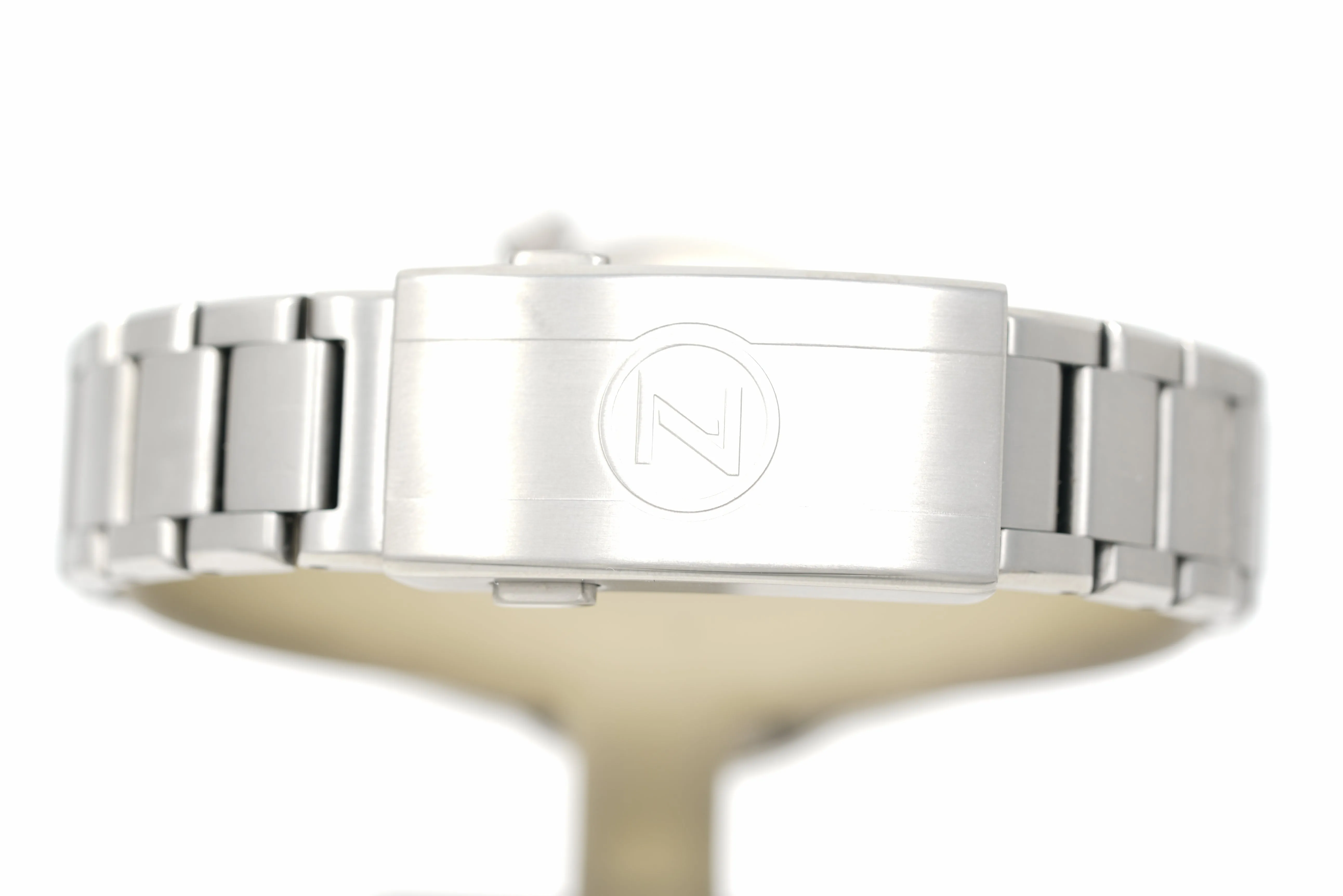 Pre-Owned Zelos Mako V3 Titanium Limited Edition