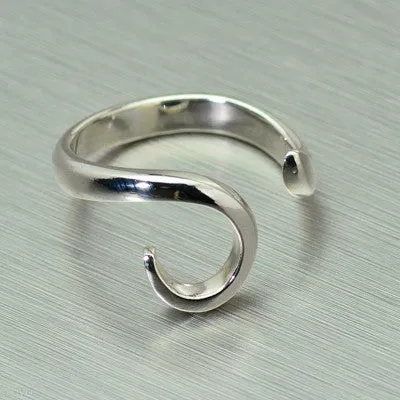 Silver Curl Ring