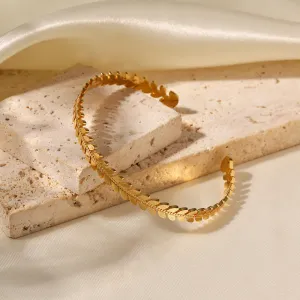 Sisslia Fashion New Titanium Steel 18k Gold-Plated Stainless Steel Leaf Shape Open Bracelet for Women