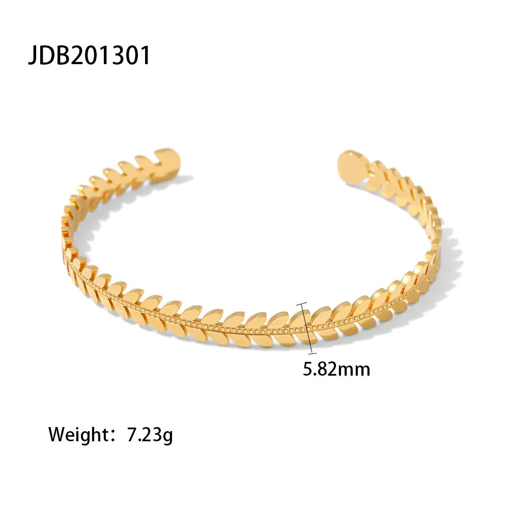 Sisslia Fashion New Titanium Steel 18k Gold-Plated Stainless Steel Leaf Shape Open Bracelet for Women