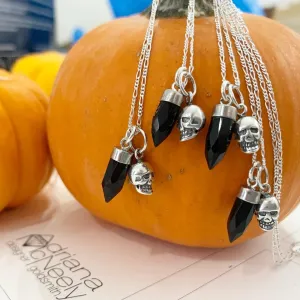 Skull and Onyx stone point on chain