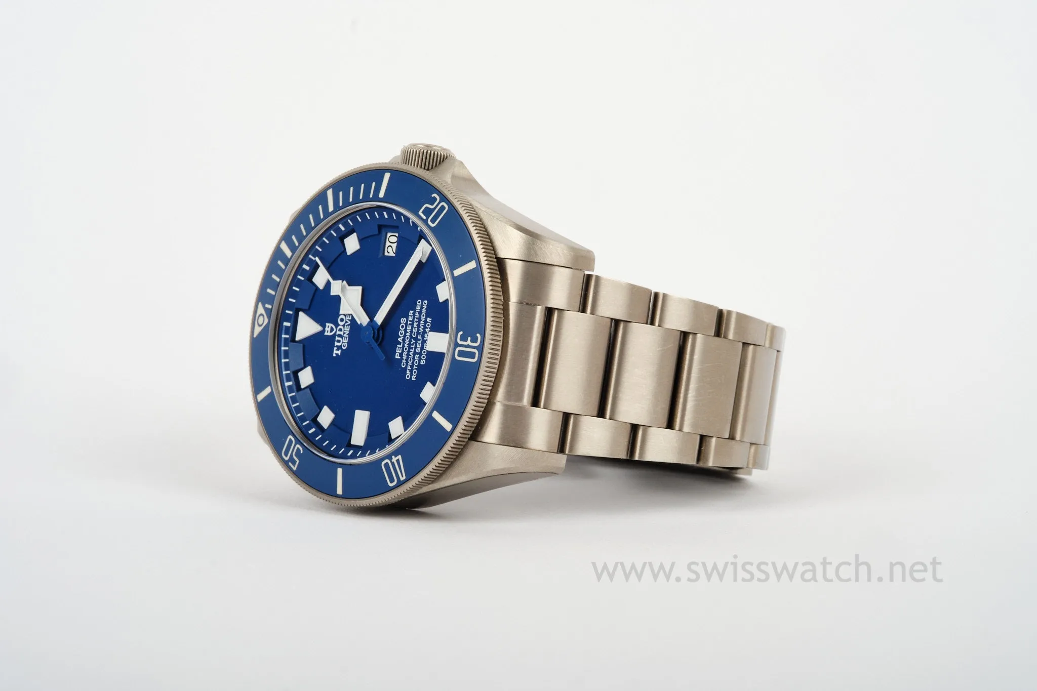 TUDOR PELAGOS 25600T Blue Dial COMPLETE SET 09-2023