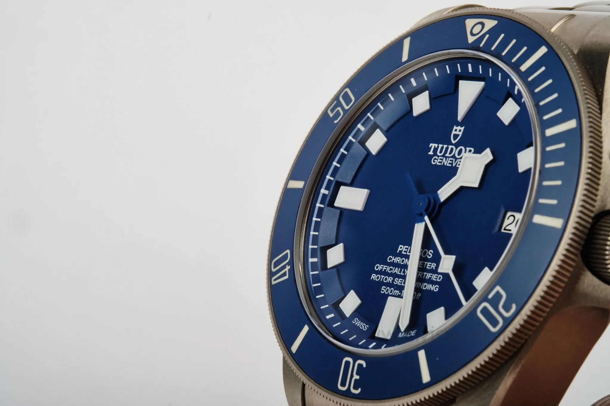 TUDOR PELAGOS 25600T Blue Dial COMPLETE SET 09-2023