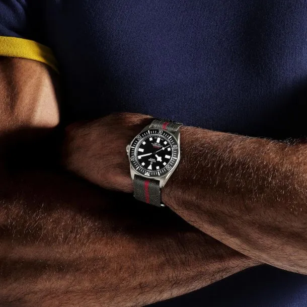 TUDOR Pelagos FXD 42mm Titanium Case, Black Dial, Fabric Bracelet (M25717N-0001)