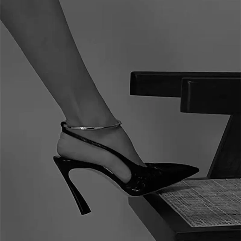 Uniwim   New Metal Ring Decoration Sandals Women Pointed Toe High Heels Party Wedding Shoes Women Fashion sandalias de las mujeres