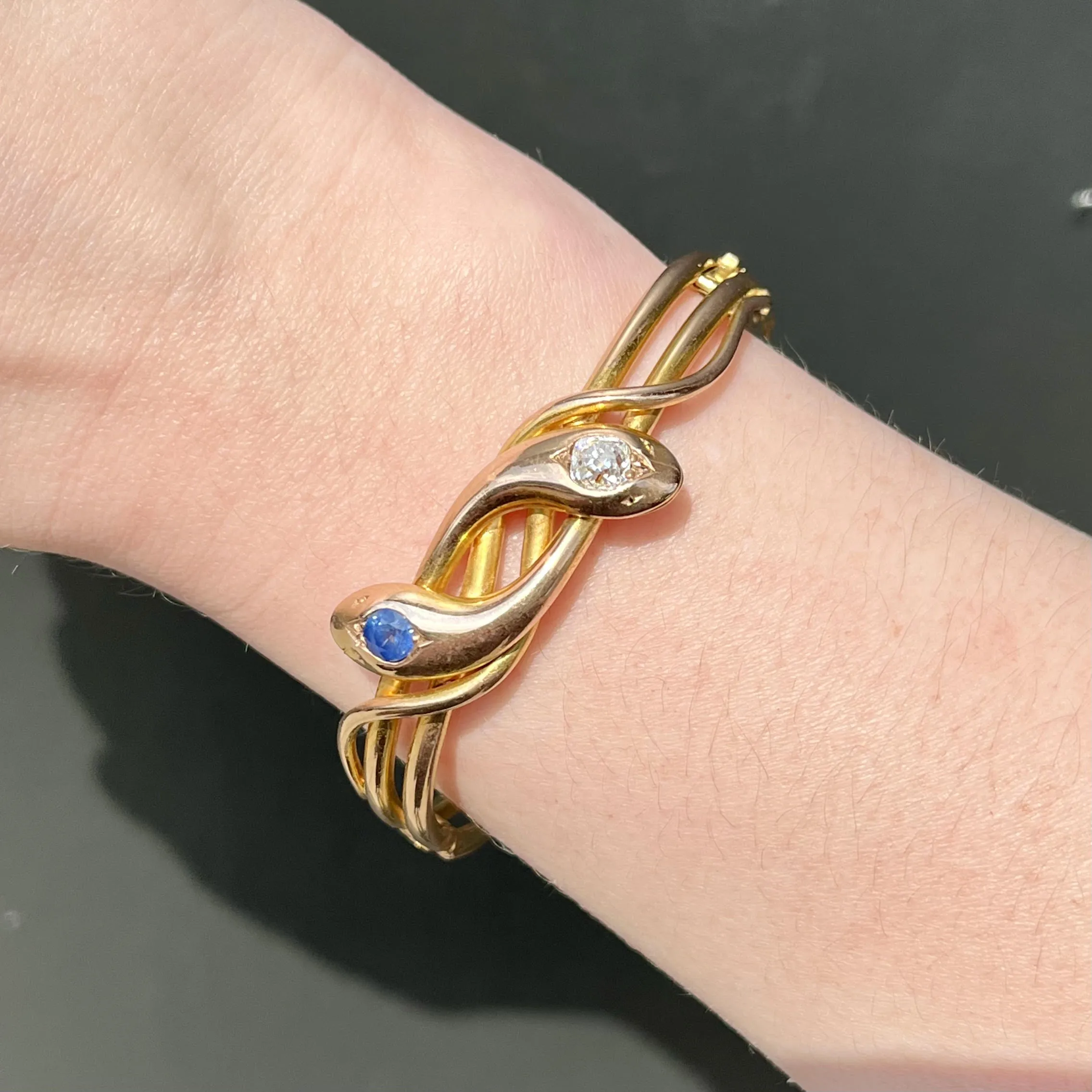 Victorian 18K Yellow Gold 0.60 Carat Diamond and Sapphire Snake Bracelet