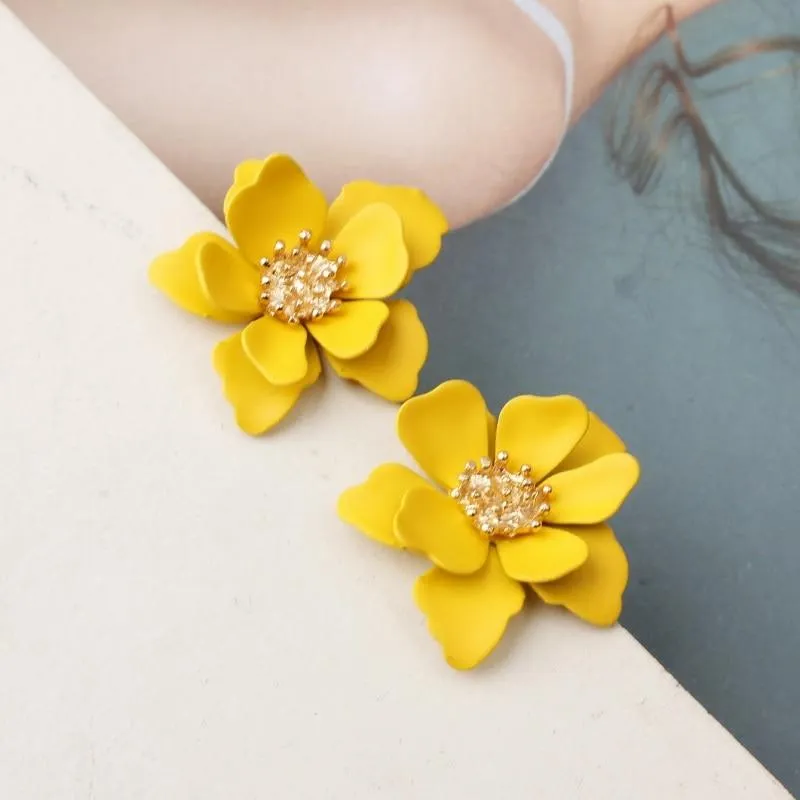 Women Flower Dangle Simulated Pearl Drop Earrings